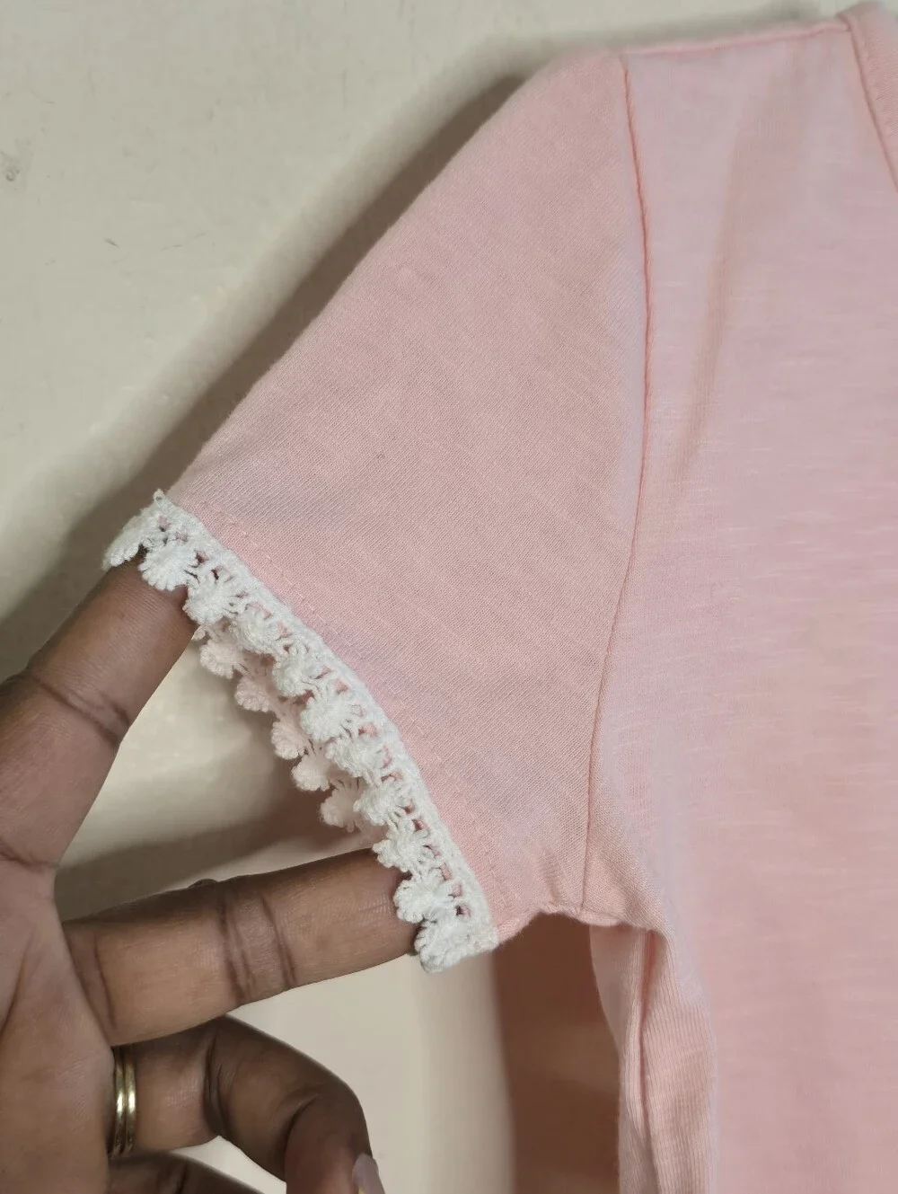 MAX Studio Kids T-Shirt Girls 5/6 Pink Short Sleeve Lace Trim NWT Cotton Topwear